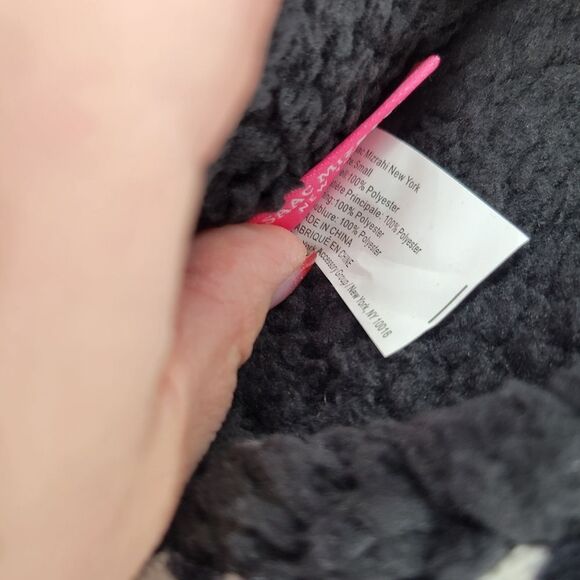 Isaac Mizrahi Leopard Cheetah Print Slippers - Picture 4 of 5